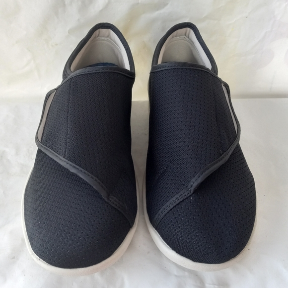 Youyun Women's Size 9 Velcro Wrap Memory Foam Diabetic Shoe - Picture 2 of 10